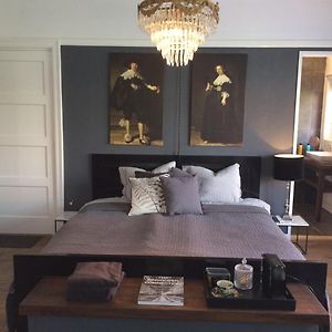 Kamer met een King Size Bed